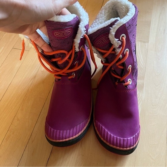 Keen Elsa Waterproof Boots in Purple 6 - Picture 10 of 13